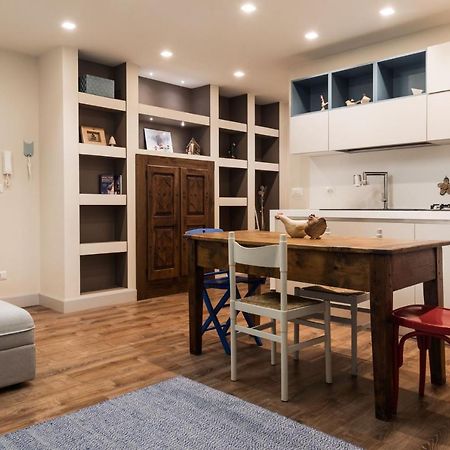 Cosy En Ville Apartment In Aosta Center Luaran gambar